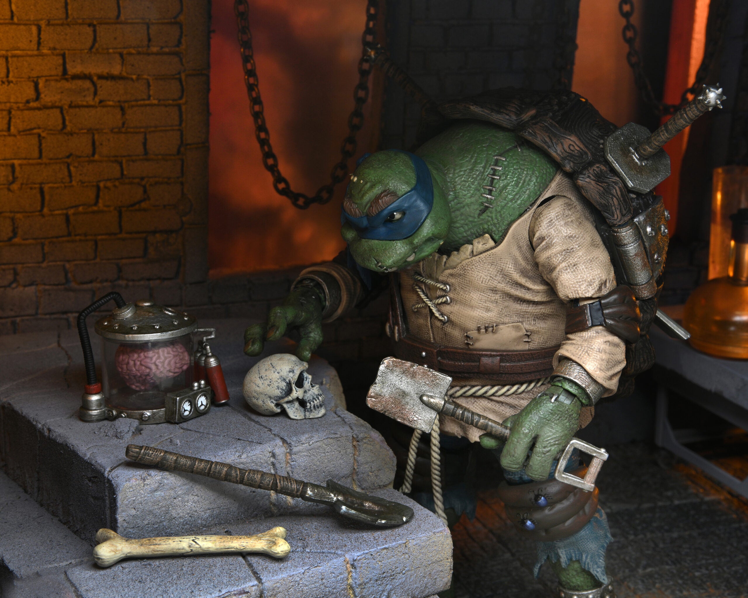 Neca TMNT X Universal Monsters Leo as the Hunchback action figure